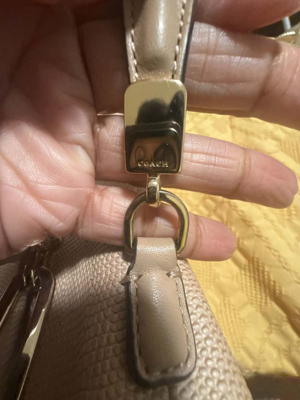 Coach Madison Phoebe Shoulder Bag in Beige Lizard Embossed Leather - Picture 7 of 8